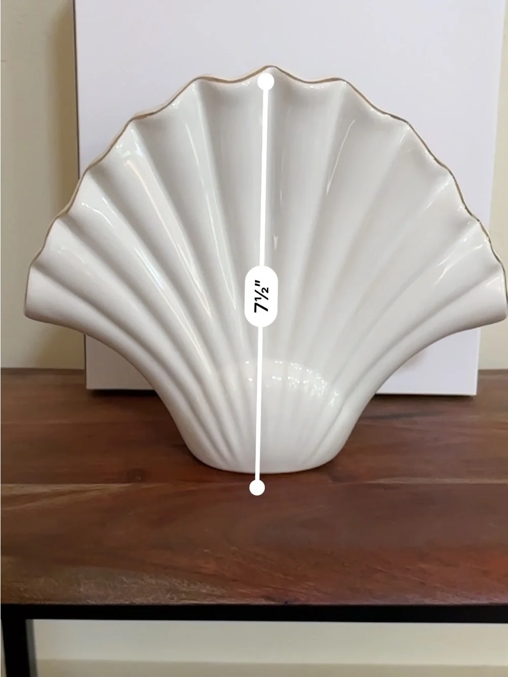 Lilly Pulitzer Shell Vase with Gold Trim - Elegant Home decor Accent